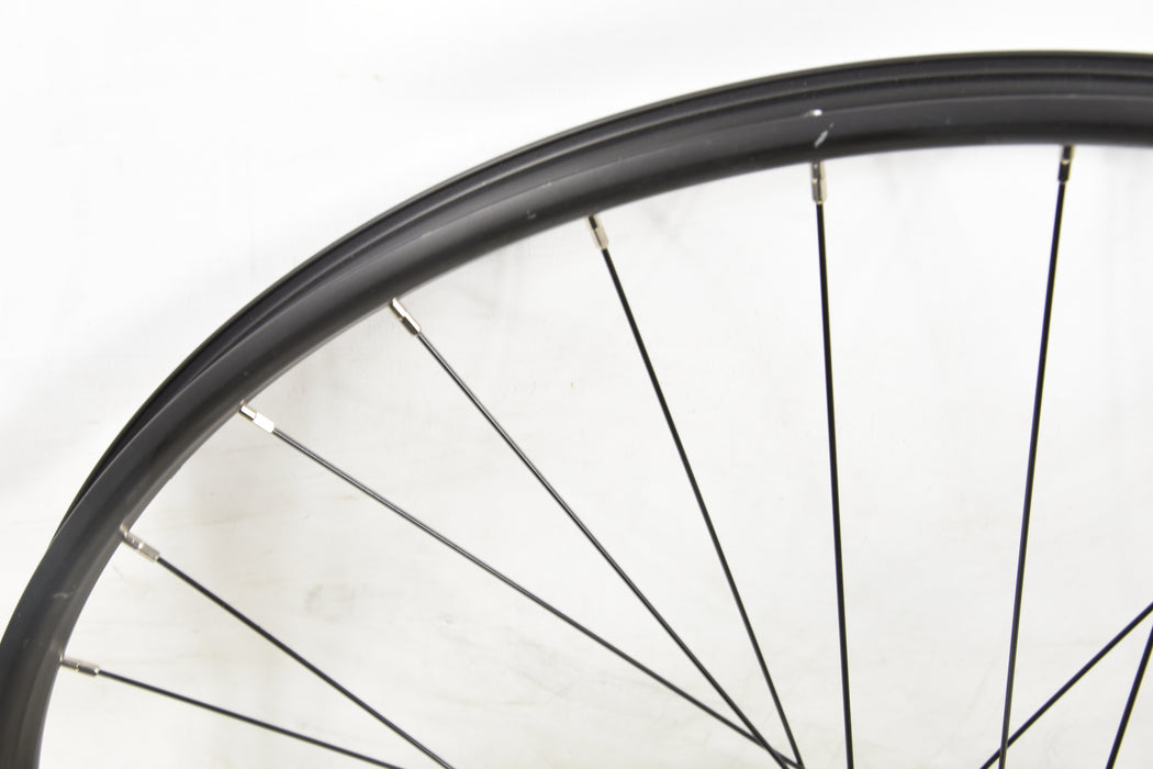 29er 700c CENTRE LOCK DISC REAR WHEEL SHIMANO FH-TX505 8/9/10 SPEED BLACK RIM 160mm ROTOR (SLIGHT MARKS)