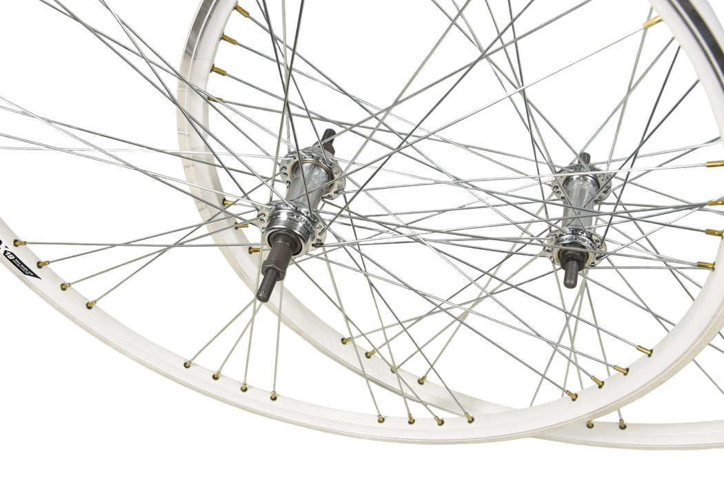 PAIR 700c (28") WHEELS DUAL WALL 9 x 4 SPOKE WHITE RIM (622 x 19c) 6 or 7 SPEED