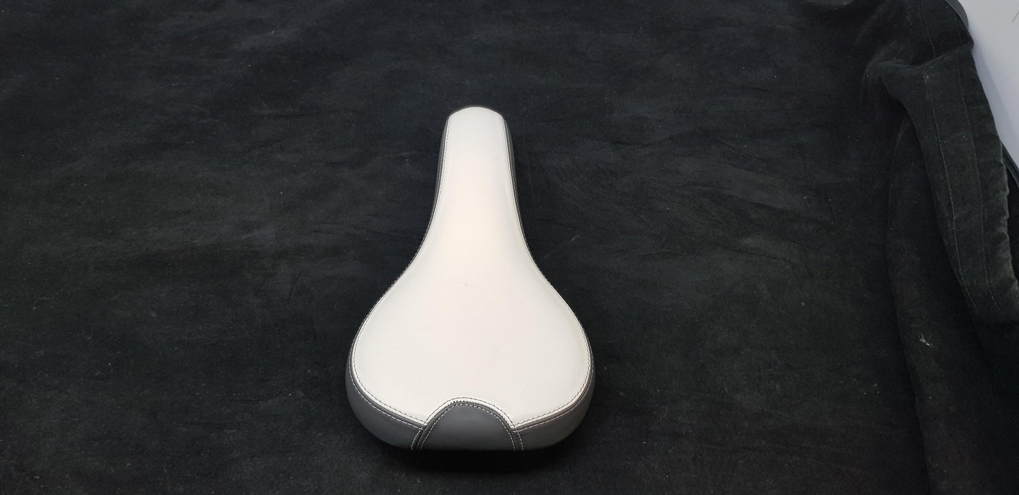 Justek (Selle Royal) 2 Tone White-grey Saddle Comfort Padded Adults Bike Cycle Seat