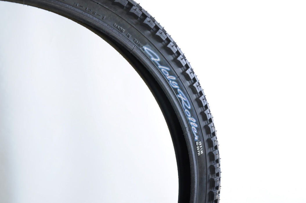 A MAXXIS HOLY ROLLER 20 x 1.95” BMX ROAD STREET BIKE TYRE BLACK