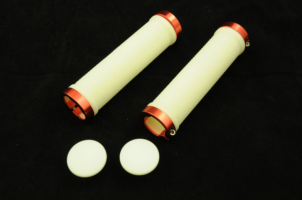 PAIR DOUBLE LOCK ON BIKE HANDLEBAR GRIPS V SMART LOCK ON BOTH SIDES WHITE+RED