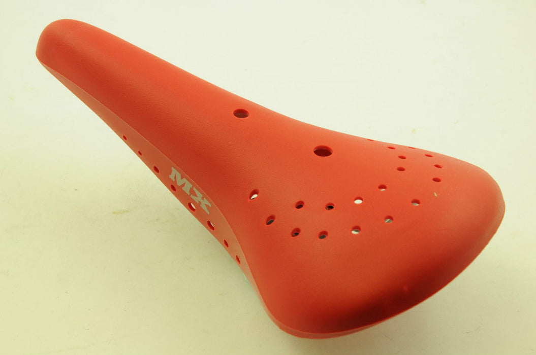 OLD SCHOOL BMX BURNER 80’s VISCOUNT TYPE MX SADDLE RED SEAT