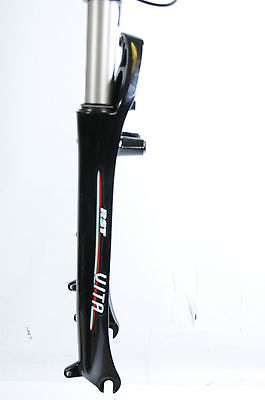 RST VITA RL BLACK 700c SUSPENSION FORK 1 1-8” 260mm V-DISC BRAKE REMOTE LOCKOUT