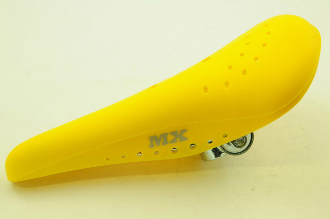 OLD SCHOOL BMX BURNER 80’s VISCOUNT TYPE MX SADDLE YELLOW SEAT JAN SALE PRICE NO