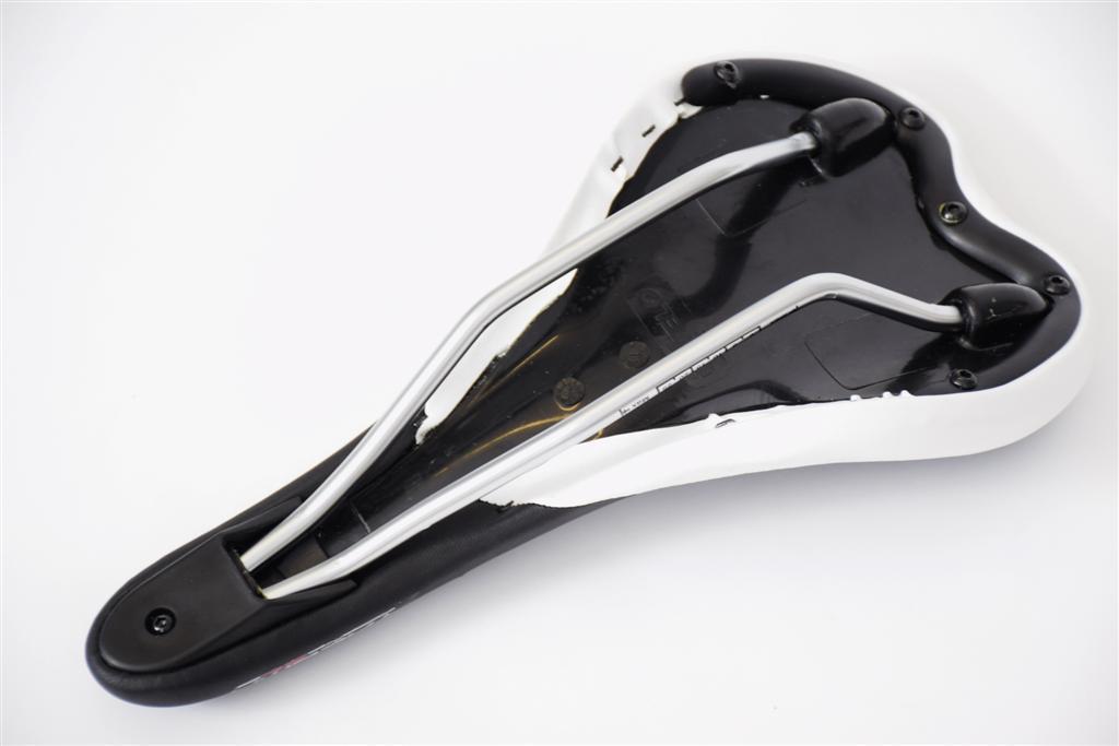 MTB OR ROAD BIKE SEAT-SADDLE TACOMA SL IN BLACK-WHITE VINYL SADDLE 275mmx135mm