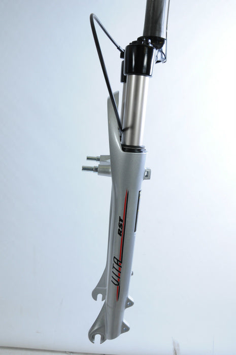 RST VITA RL SILVER 700c SUSPENSION FORK 1 1-8” 260mm V-DISC BRAKE REMOTE LOCKOUT