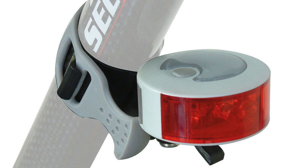 MTB ANY BIKE QUALITY REAR LIGHT AREO R15 4 LED REAR LIGHT SILVER-WHITE SALE 50%