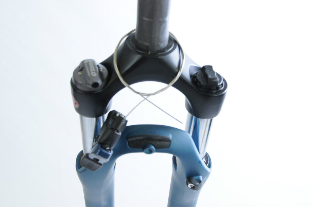 700c SUNTOUR NEX REMOTE LOCK OUT SUSPENSION FORK 1 1-8” 300mm BLUE NEW