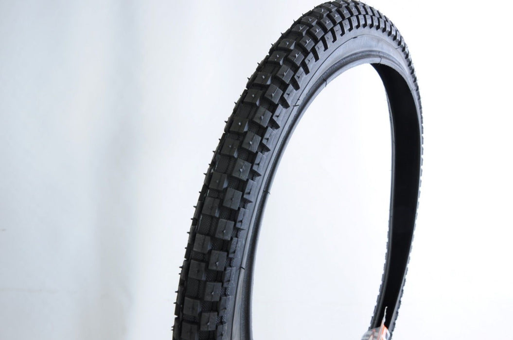 A MAXXIS HOLY ROLLER 20 x 1.95” BMX ROAD STREET BIKE TYRE BLACK