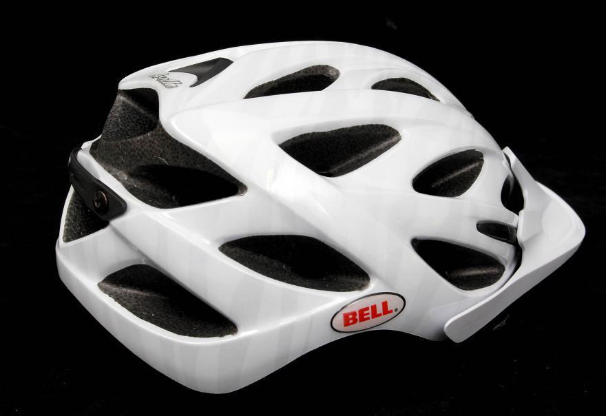 BELL ARELLA URBAN SPORT COMMUTER WOMENS CYCLING HELMET REAR LIGHTS 50-57cm WHITE