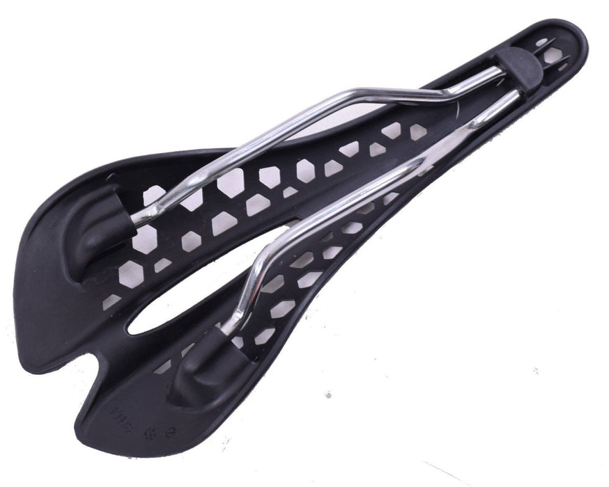 ULTRA LIGHT WEIGHT HOLLOW MOUNTAIN BIKE AERO SADDLE MTB SEAT ONLY 216grams BLACK