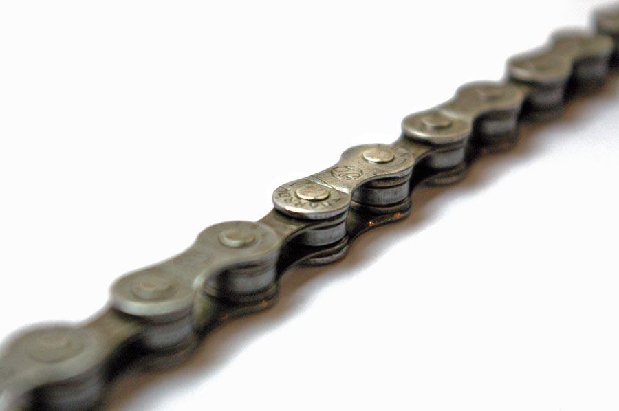 SHIMANO COMPATIBLE 7 OR 8 SPEED MTB CHAIN 1-2" x  3-32" MOUNTAIN BIKE CHAIN 116 LINKS