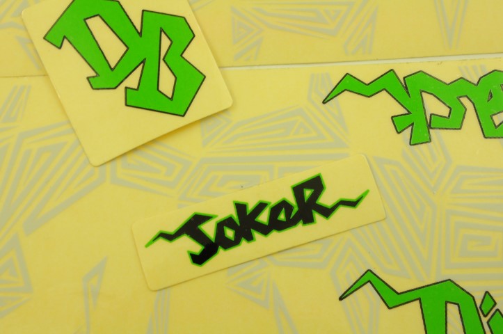 ORIGINAL DIAMOND BACK JOKER 2011 BMX GREEN CLEAR BACKGOUND DECAL TRANSFER SET FOR WHITE BIKE