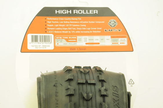 A MAXXIS HIGH ROLLER UST TUBLESS FOLDING  MTB TYRE 26x2.10 SALE £15 OFF