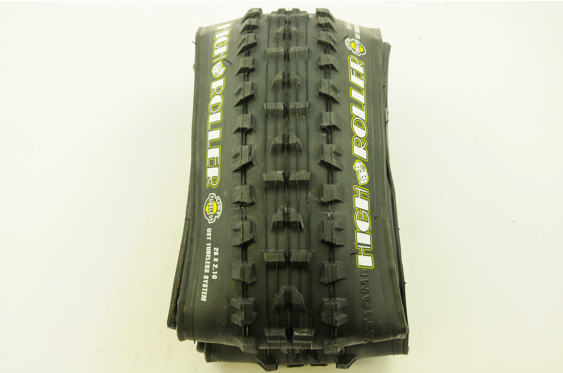 A MAXXIS HIGH ROLLER UST TUBLESS FOLDING  MTB TYRE 26x2.10 SALE £15 OFF