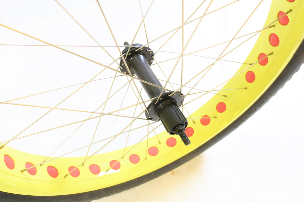 26” (559) FAT BIKE SNOW BIKE YELLOW REAR WHEEL DISC 8-9 SPEED CASSETTE WITH TYRE & TUBE