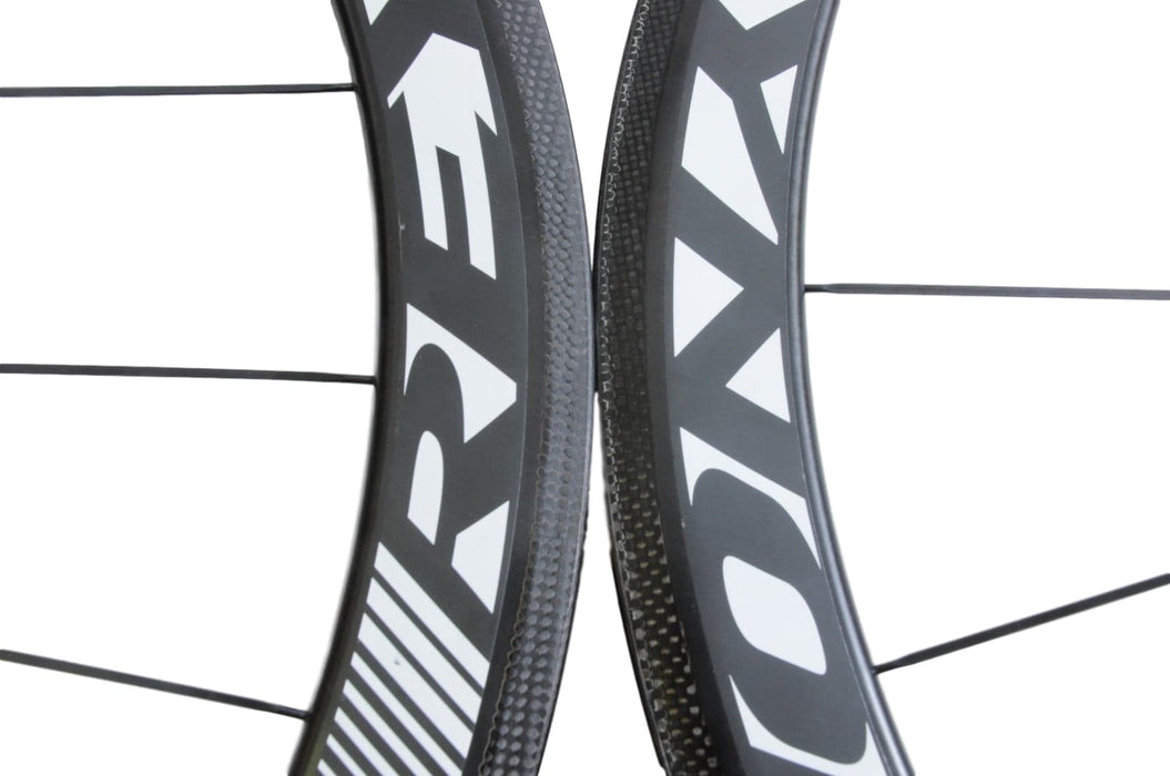 700c REYNOLDS ASSAULT CARBON CLINCHER WHEELSET EX DEMO