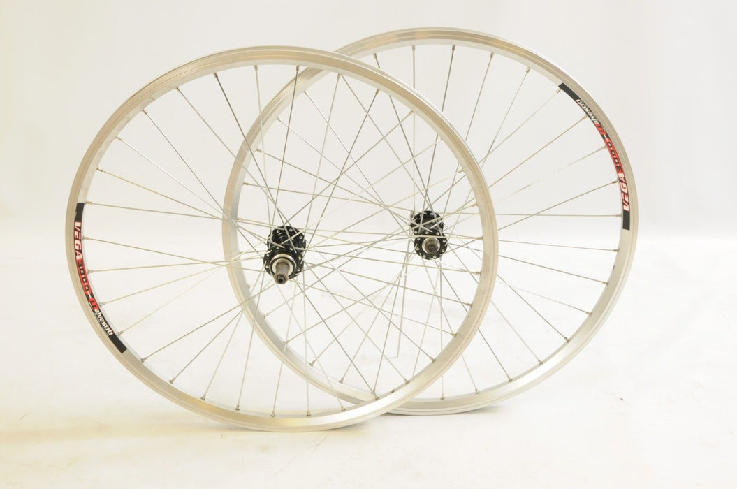 PAIR Q-R BIKE WHEELS 26" 559 -17 DOUBLE WALL EYELET HP ITALIAN RIM 5,6, 7 SPEED MALVESTITI VEGA 3000