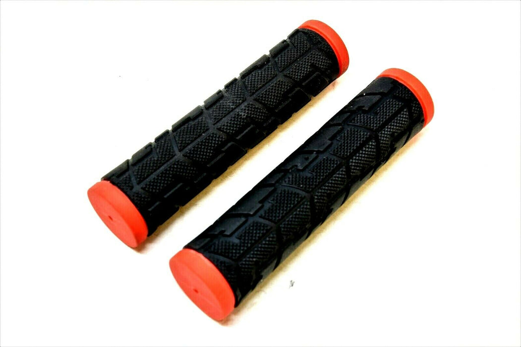 BIKE HANDLEBAR GRIPS, RED NON SLIP DUAL DENSITY MTB OR FIXIE BIKE 125MM