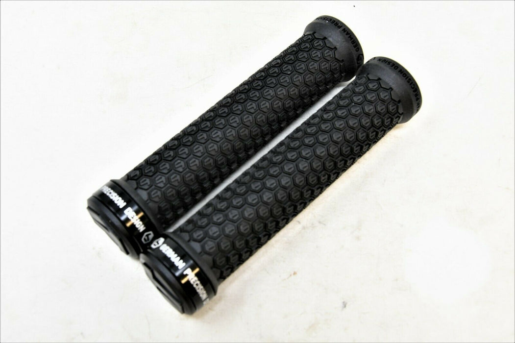 MTB bike 140mm Single Lock On Handlebar lLG Grips German design VELO Black