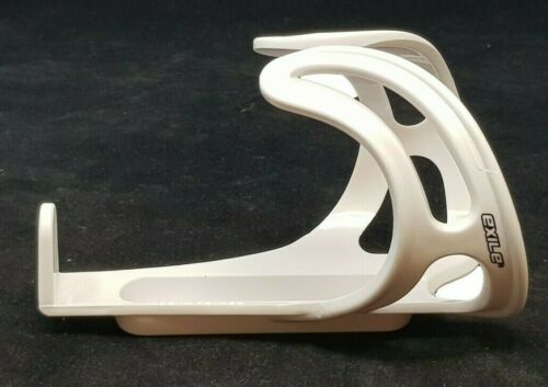 Claud Butler Polycarbonate lightweight white bottle cage